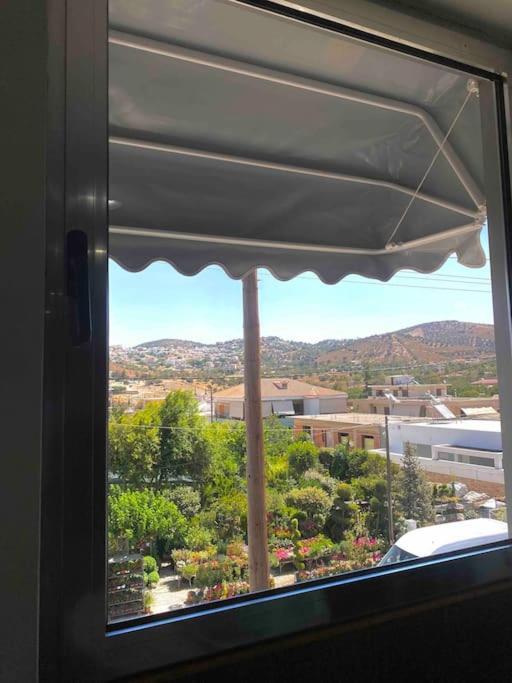 Cozy Apartment Near To The Airport Kouvarás エクステリア 写真